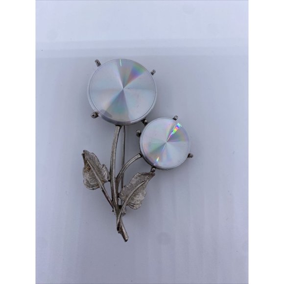 VINTAGE FLOWER BROOCH HOLOGRAM JEWELARAMA SILVER TONE METAL JEWELRY PIN - Picture 1 of 7
